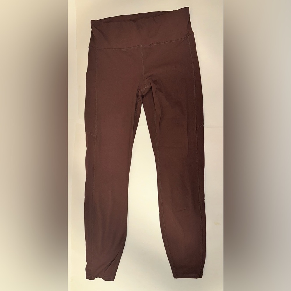 Vuori Stride Women’s Size S Legging Performance Ankle Crop Compression Chestnut